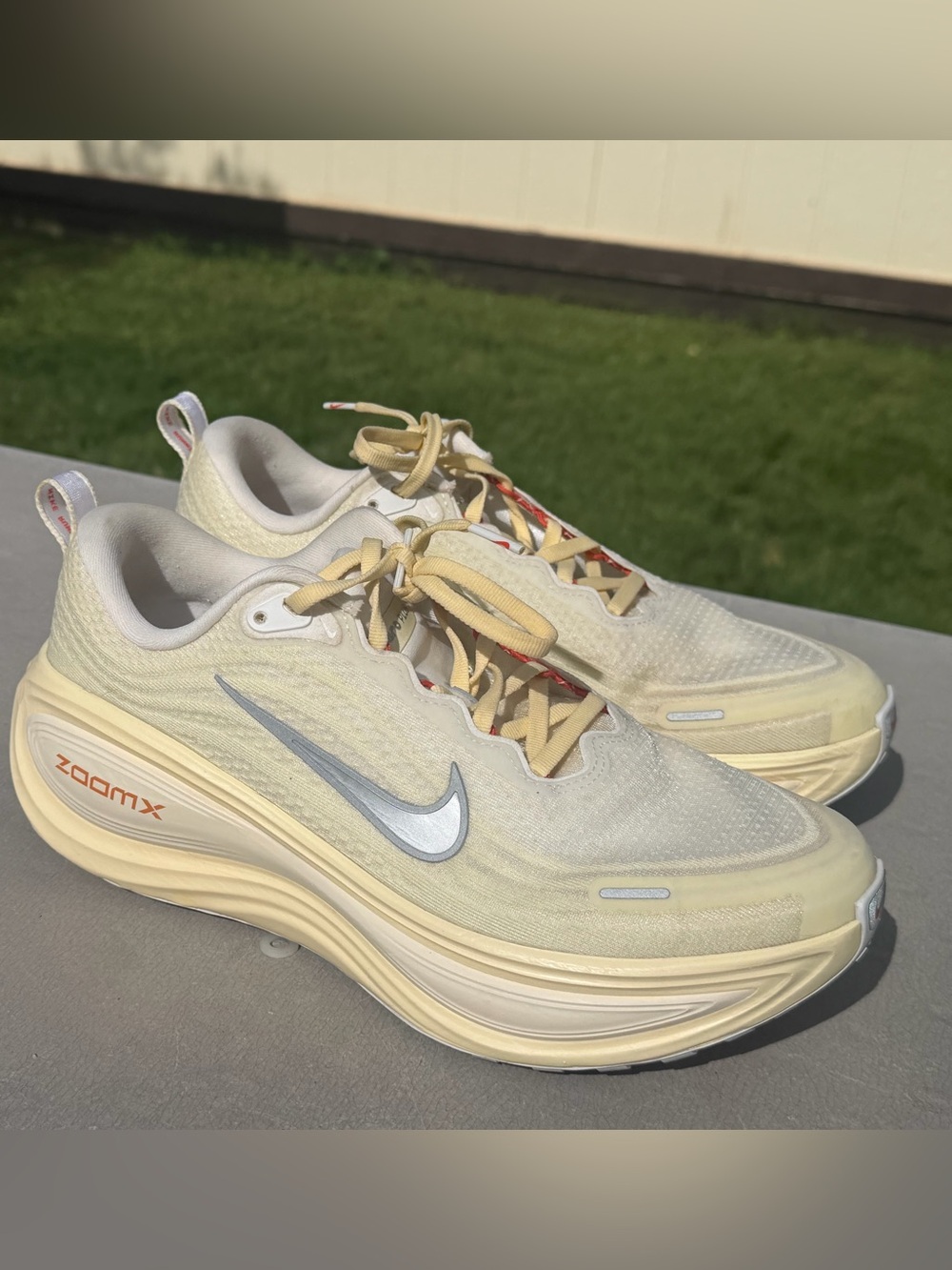Nike Vomero Plus 10.5 Womens / 9us Mens